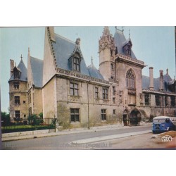 Bourges, le Palais Jacques...